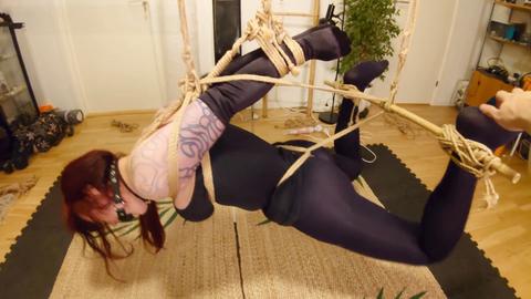 Bondage suspension, 目隠し, 拘束