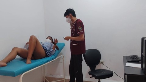 Kinky student gets playful in the doctor's office